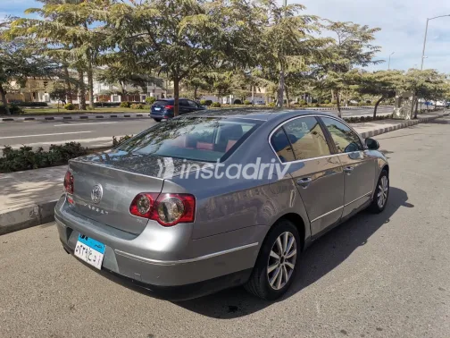 فولكس فاغن باسات 2007 أبيض مستعملة للبيع - 3