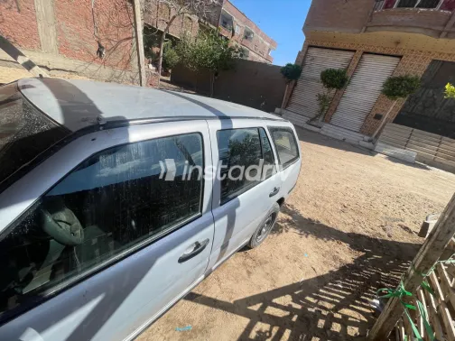 فولكس فاغن باراتى 2005 أبيض مستعملة للبيع - 9