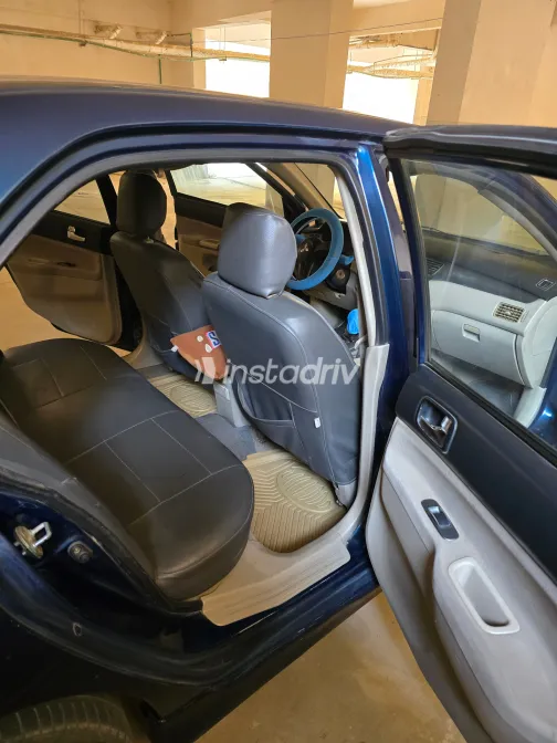 ميتسوبيشي لانسر بومة 2007 أبيض مستعملة للبيع - 6