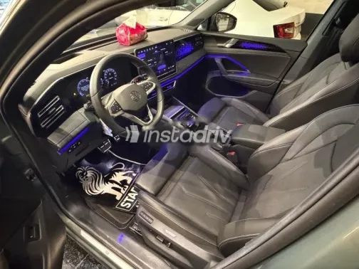 فولكس فاغن تيجون 2021 أبيض مستعملة للبيع - 2