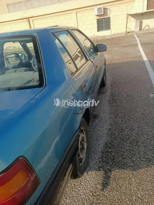 هيونداي اكسيل 1996 سماوي مستعملة للبيع - 9