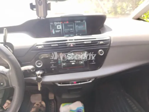 سيتروين c4 جراند بيكاسو 2015 رمادي مستعملة للبيع - 9