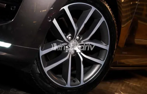 Land Rover Range Rover Sport 2023 Black Used for Sale - 6