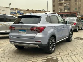 ام جى ار اكس 5 2022 أبيض مستعملة للبيع