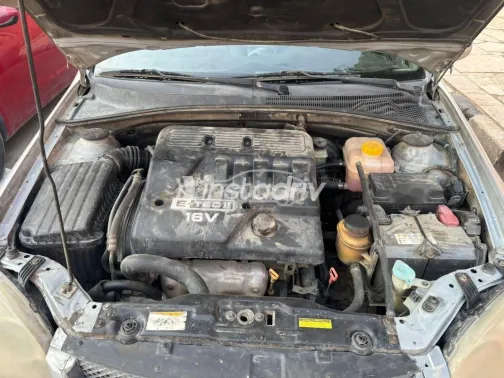 شيفروليه أوبترا 2008 فضي مستعملة للبيع - 1