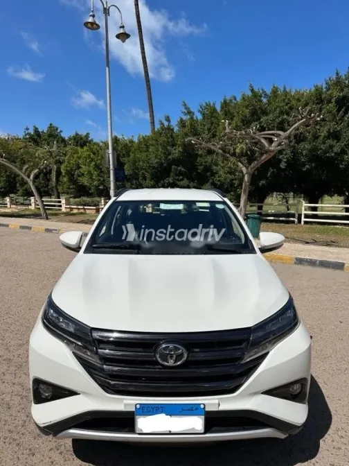 Toyota Rush 2023 Gray Used for Sale - 1