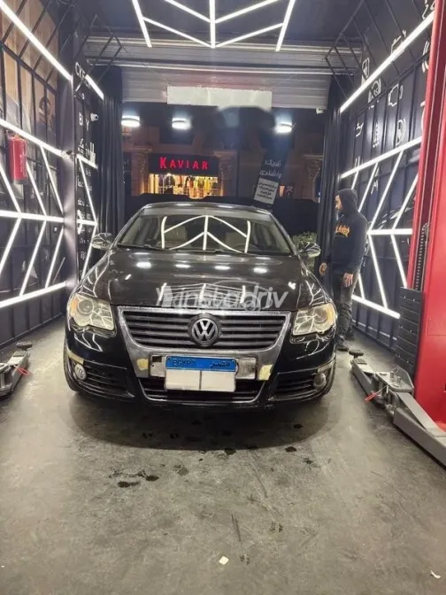 Volkswagen Passat 2006 Black Used for Sale - 9
