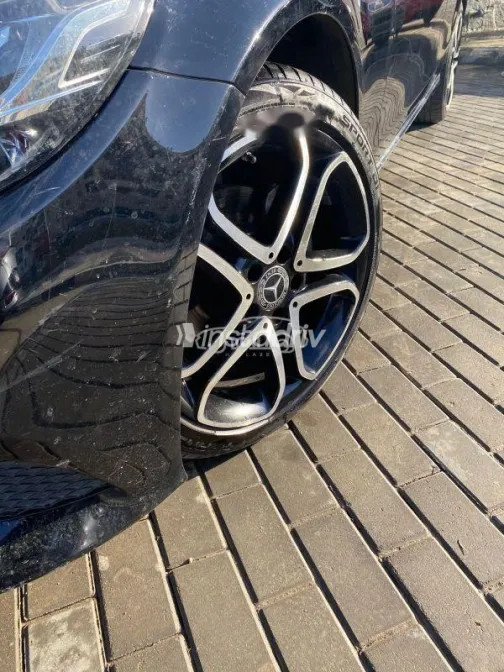 مرسيدس C 180 2019 أسود مستعملة للبيع - 5