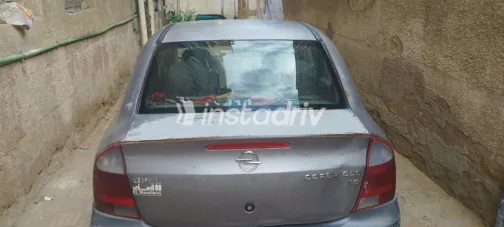 اوبل كورسا 2005 أبيض مستعملة للبيع - 2