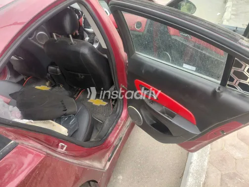 شيفروليه كروز 2013 أبيض مستعملة للبيع - 4