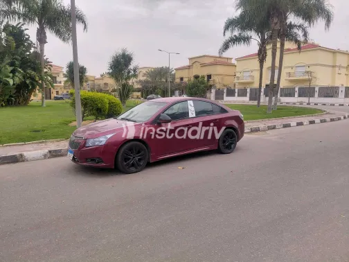 شيفروليه كروز 2013 أبيض مستعملة للبيع - 5