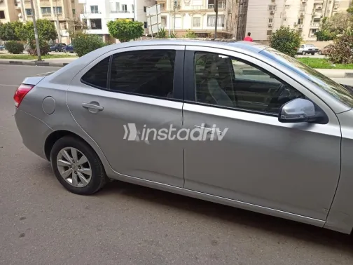 شيفروليه أوبترا 2016 أسود مستعملة للبيع - 2