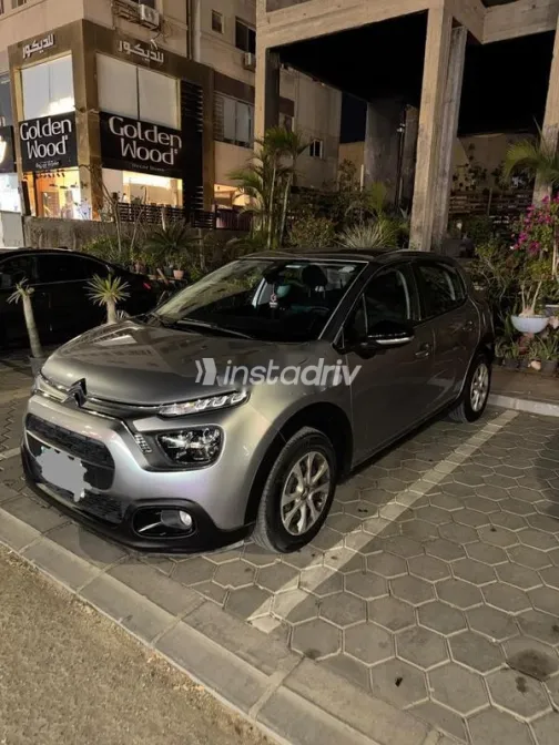 سيتروين C3 2023 أبيض مستعملة للبيع - 1
