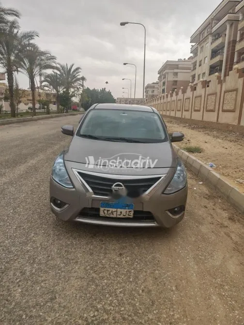 نيسان صنى 2021 أبيض مستعملة للبيع - 6