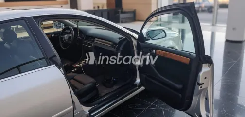 اودي A6 2003 فضي مستعملة للبيع - 8