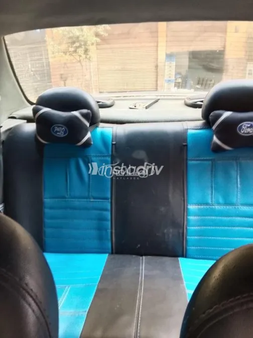 فورد اسكورت 1998 أزرق غامق مستعملة للبيع - 7