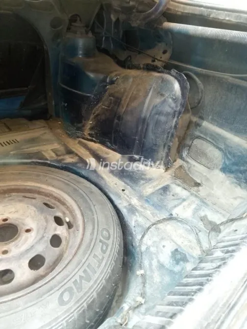 فورد اسكورت 1998 أزرق غامق مستعملة للبيع - 10