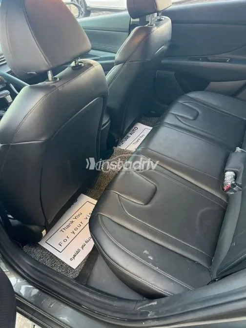 Hyundai Avante 2026 White Used for Sale - 3