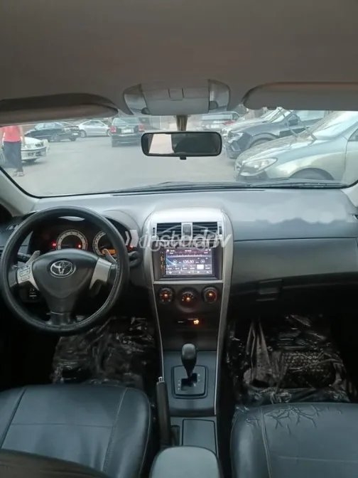 تويوتا كورولا 2009 أسود مستعملة للبيع - 4