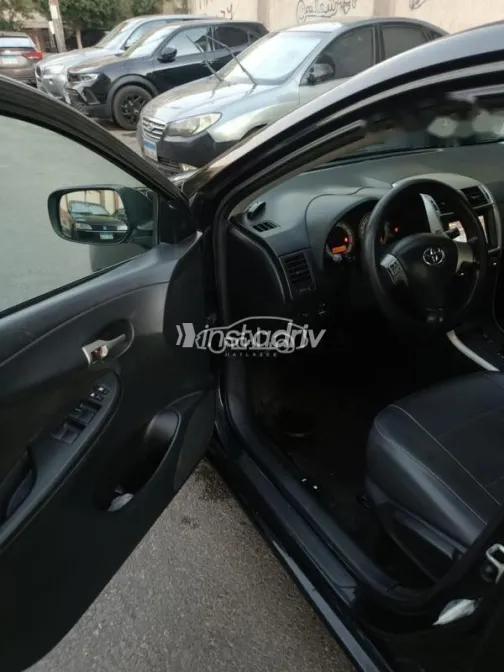 تويوتا كورولا 2009 أسود مستعملة للبيع - 5