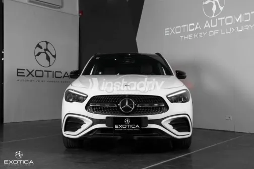 مرسيدس GLA 200 2023 أسود مستعملة للبيع - 6