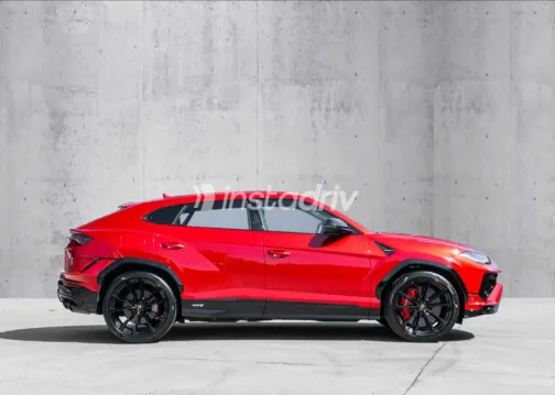 Lamborghini Urus 2023 White Used for Sale - 2