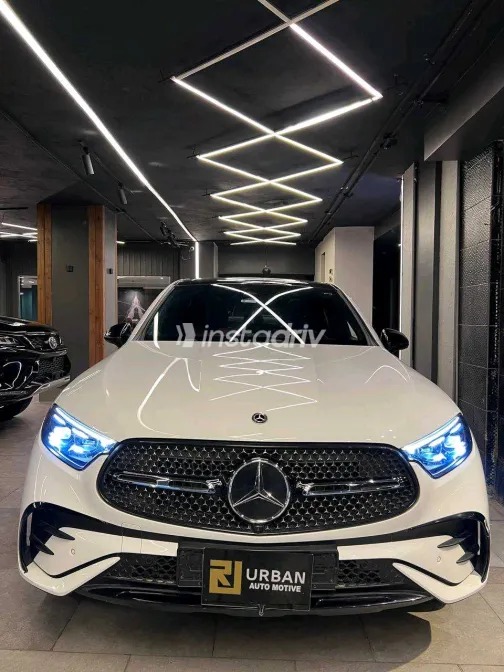 Mercedes GLC 300 2026 White Used for Sale - 2