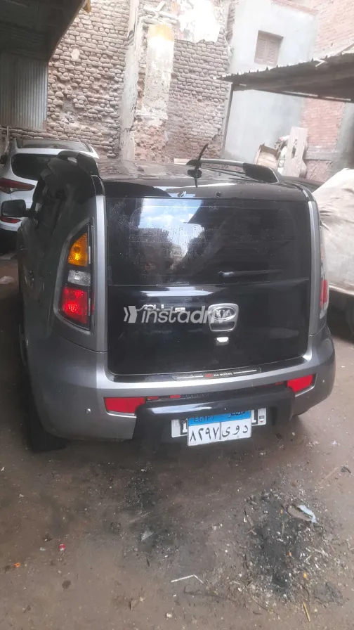 Kia Soul 2011 White Used for Sale - 6