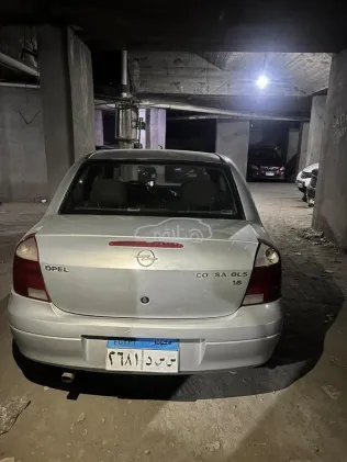 اوبل كورسا 2004 فضي مستعملة للبيع