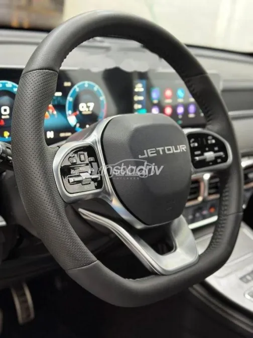 Jetour X70 Plus 2024 Black Used for Sale - 6