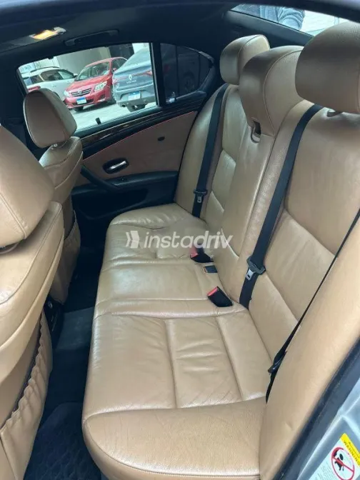 بي ام دبليو 525 2008 فضي مستعملة للبيع - 7