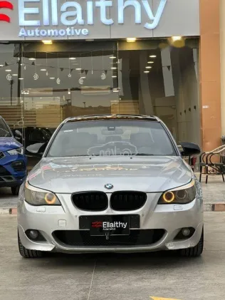 بي ام دبليو 525 2008 فضي مستعملة للبيع