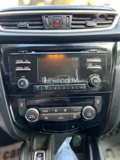 Nissan Qashqai 2019 Silver Used for Sale - 3