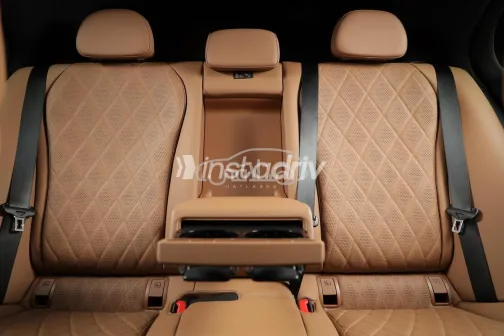 Mercedes E 200 2025 Black Used for Sale - 9