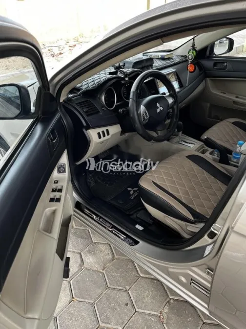 Mitsubishi Lancer EX Shark 2015 Gold Used for Sale - 2