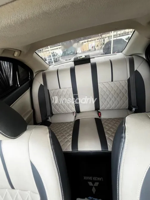 Mitsubishi Lancer EX Shark 2015 Gold Used for Sale - 8