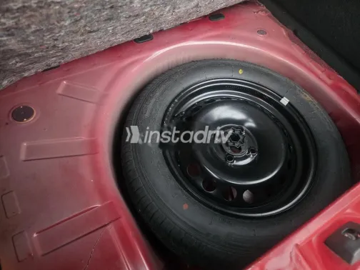 رينو سانديرو 2016 أحمر غامق مستعملة للبيع - 6