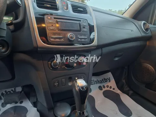 رينو سانديرو 2016 أحمر غامق مستعملة للبيع - 10