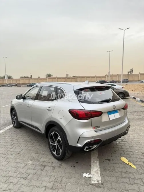 ام جى اتش اس 2025 فضي مستعملة للبيع - 4