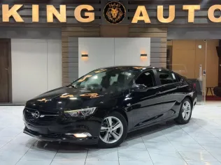 اوبل أنسيجنيا 2020 أسود مستعملة للبيع