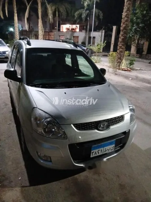 هيونداي ماتريكس 2009 فضي مستعملة للبيع - 1