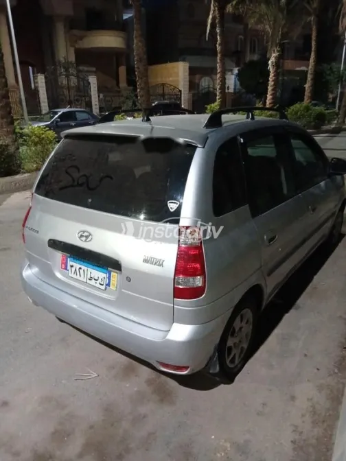 هيونداي ماتريكس 2009 فضي مستعملة للبيع - 10