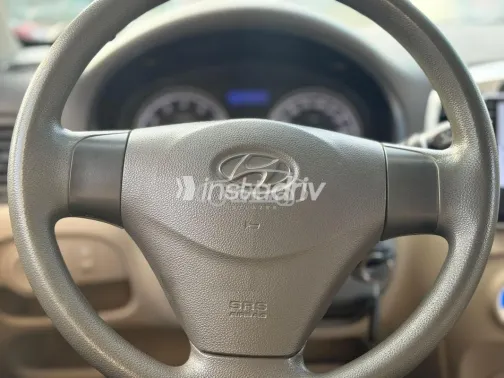 هيونداي اكسنت RB 2011 أبيض مستعملة للبيع - 9