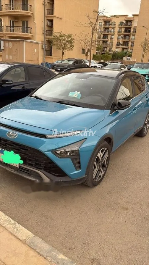 هيونداي بايون 2022 أبيض مستعملة للبيع - 3