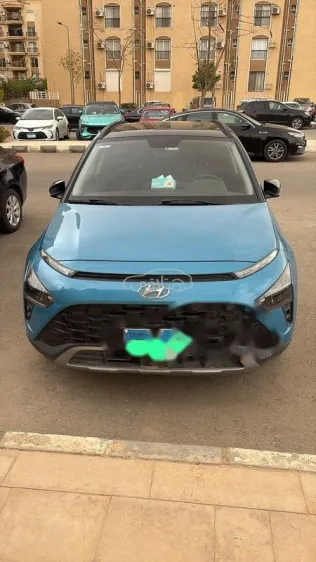 هيونداي بايون 2022 أبيض مستعملة للبيع