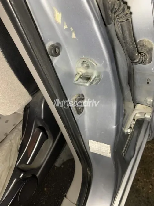 Mitsubishi Grandis 2006 Silver Used for Sale - 6