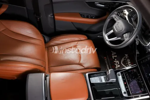 اودي Q7 2025 أبيض مستعملة للبيع - 8