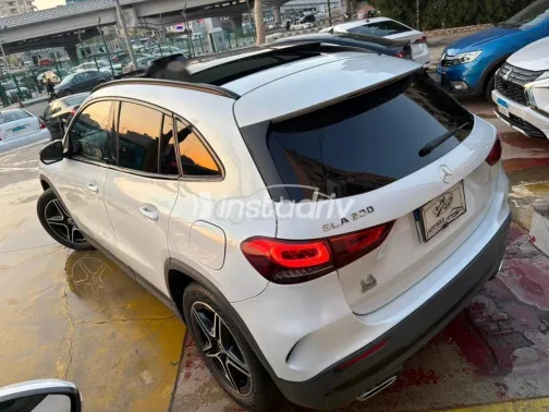 Mercedes GLA 200 2021 White Used for Sale - 5