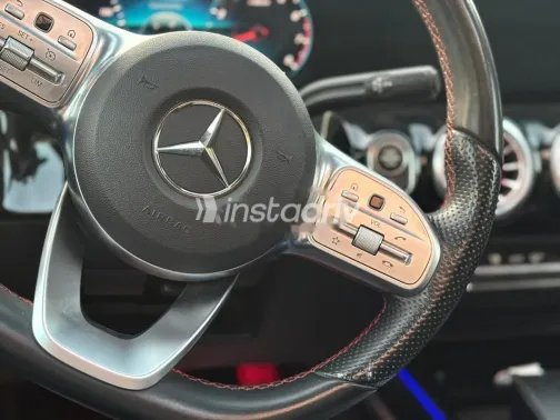 Mercedes GLA 200 2021 White Used for Sale - 10