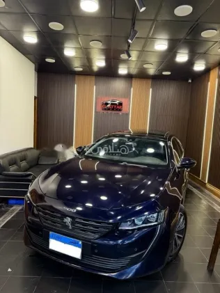 بيجو 508 2021 أزرق غامق مستعملة للبيع